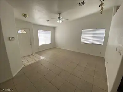 915 H Street 0 Living Room