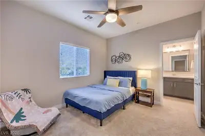1335 South 8th Street Bedroom