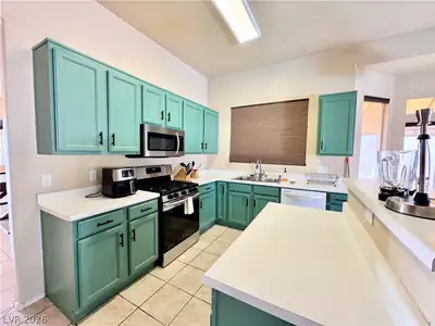 2112 Panther Place Kitchen