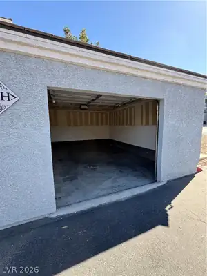 6955 North Durango Drive 1028 Garage