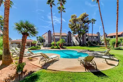6149 Oakey Boulevard C, Las Vegas