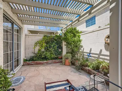 1045 Grammy Drive, Las Vegas, NV 89145 Patio