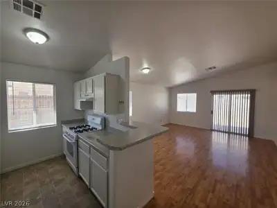 4014 Dripping Springs Avenue Kitchen