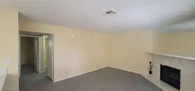 1204 Observation Drive 101 Living Room