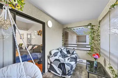 5131 LINDELL Road 205 Patio