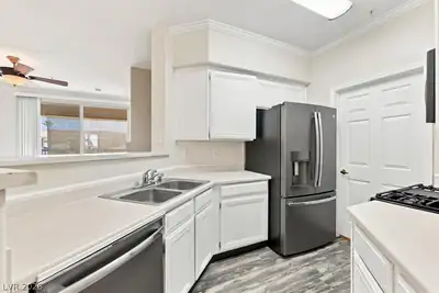 7167 South Durango Drive 307 Kitchen