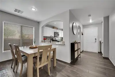 6253 Oread Avenue Dining Area
