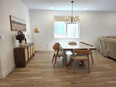 6366 Pipers Brook Lane Dining Area