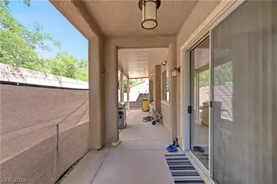 10446 Calico Pines Avenue Patio