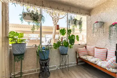 3174 Tarpon Drive 102 Patio