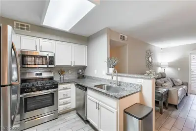 3174 Tarpon Drive 102 Kitchen