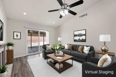 5132 Springland Street Living Room