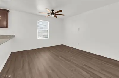4594 Ingleton Circle Dining Area