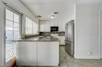 3933 Manford Circle Kitchen