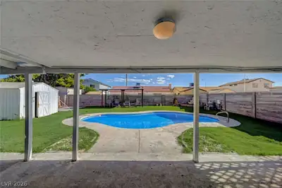 3933 Manford Circle Patio
