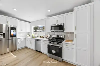 1620 San Pedro Avenue Kitchen