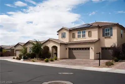 2866 Santa Caterina Drive Front of Structure