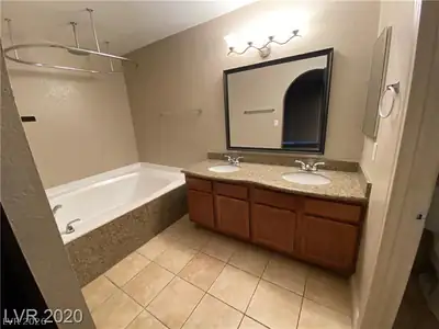 1850 North Decatur Boulevard 102 Bathroom