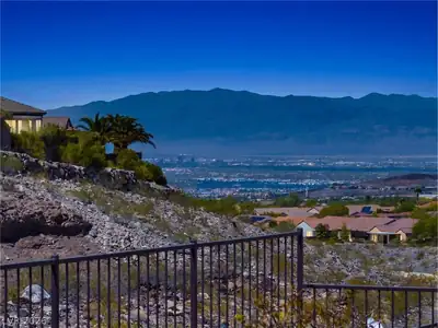 2247 Shadow Canyon Drive, Henderson