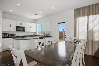 5617 Midnight Breeze Street, North Las Vegas, NV 89081 Dining Area