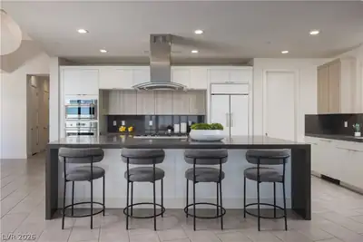 2192 Overlook Canyon Lane Kitchen