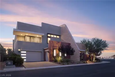 2192 Overlook Canyon Lane Front of Structure