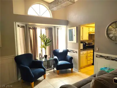 2281 Mesa Canyon Drive Living Room