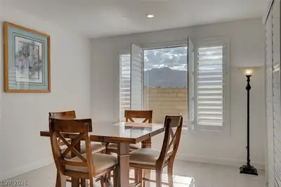 6557 Corsari Ridge Street Dining Area