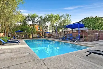 7563 Edgartown Harbor Street Pool