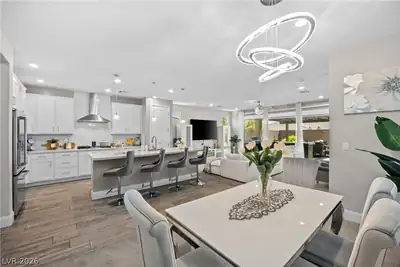 9561 Among Lane Dining Area