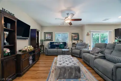 10821 Knickerbocker Avenue Living Room