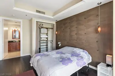 4525 Dean Martin Drive 402 Primary Bedroom