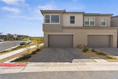 11467 Contour Avenue, Las Vegas