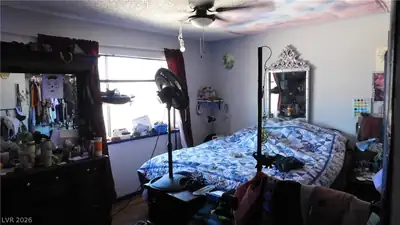 4038 Patterson Avenue Primary Bedroom