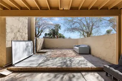 4304 Devlin Green Court Patio