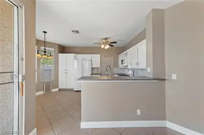 9717 Port Orange Lane Kitchen
