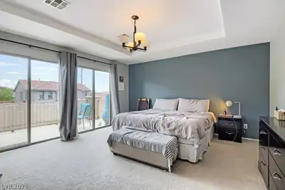 8560 Myrtle Flag Avenue Primary Bedroom