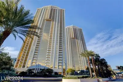 145 East Harmon Avenue 38621 