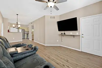10550 West Alexander Road 1097 Living Room