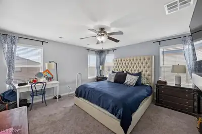 3945 Carol Bailey Avenue Bedroom