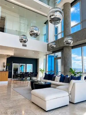 2700 Las Vegas Boulevard 4303 Living Room