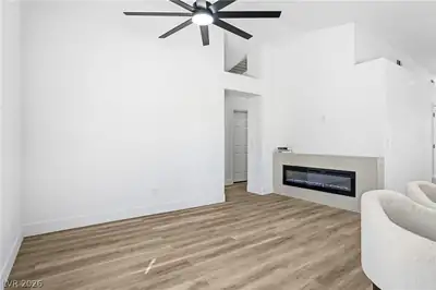 1532 Waterton Drive Living Room