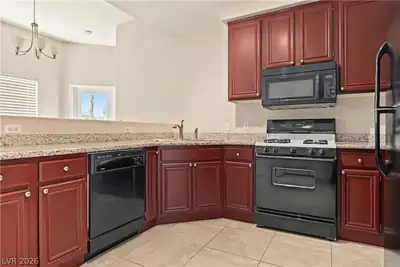 10245 South Maryland Parkway 269 Kitchen