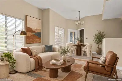 10245 South Maryland Parkway 269 Living Room