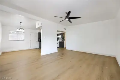 1104 Fay Boulevard Living Room