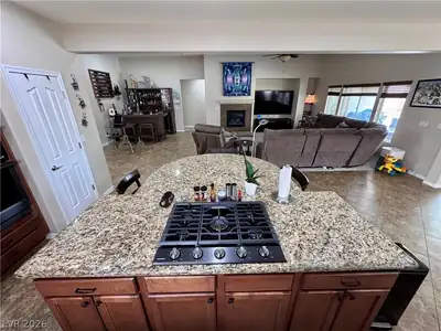 6614 Collingsworth Street Kitchen