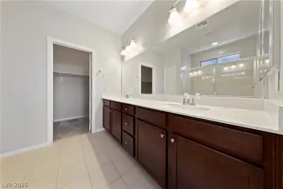11831 Mino Rio Avenue Primary Bathroom
