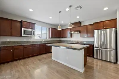 11831 Mino Rio Avenue Kitchen