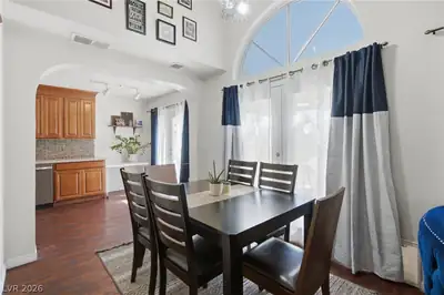 7164 Paradise Bay Drive Dining Area