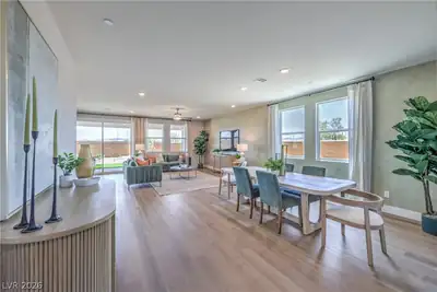 7645 Serenity Bay Ln Dining Area